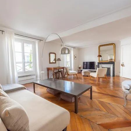 Apartment Roulette Paris